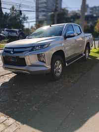 MITSUBISHI L200 KATANA CRT 4x4 AÑO 2024 – SOLO 58.000 KM