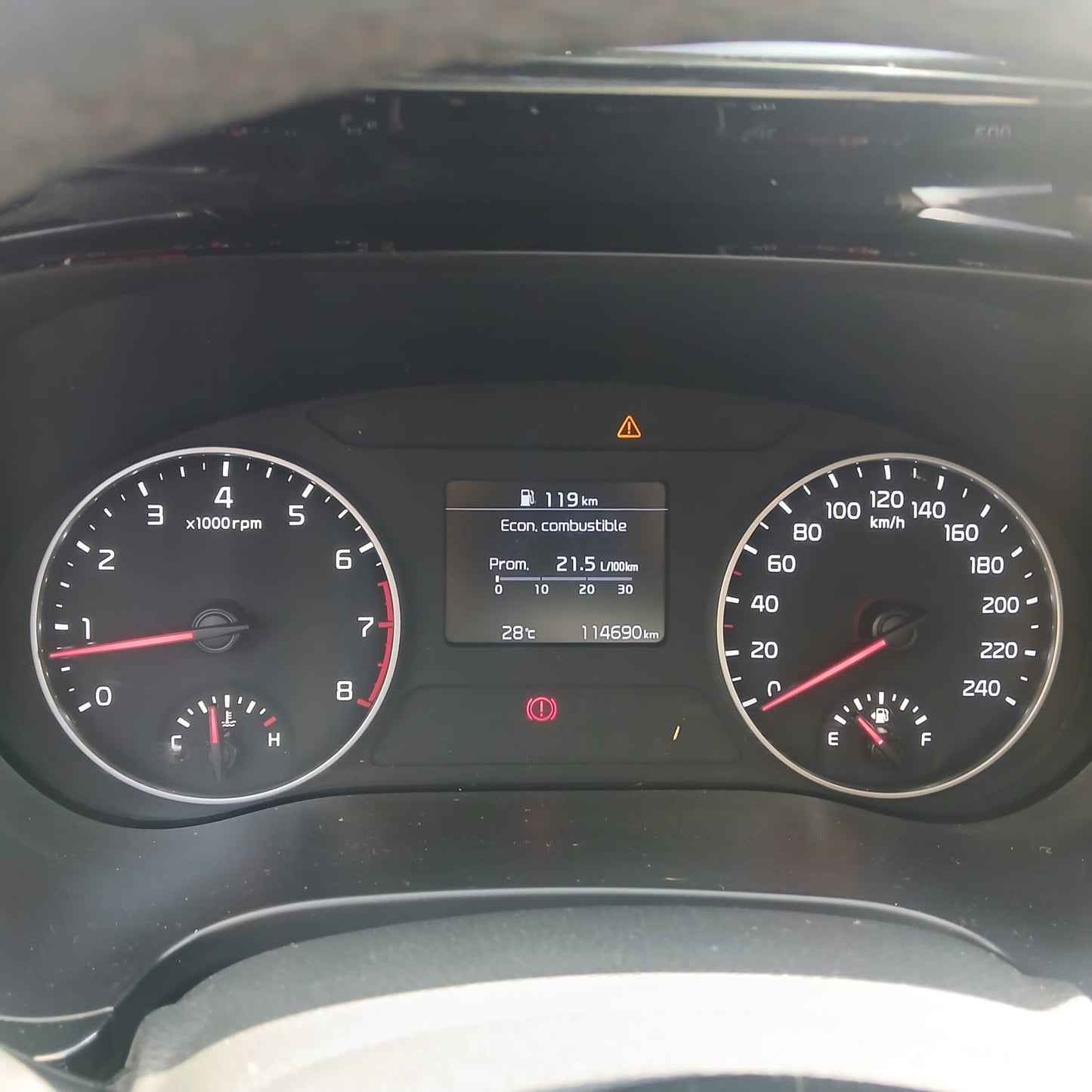 Kia Seltos MPI 1.6 MT 2022 – Moderna, Segura y Full Equipo