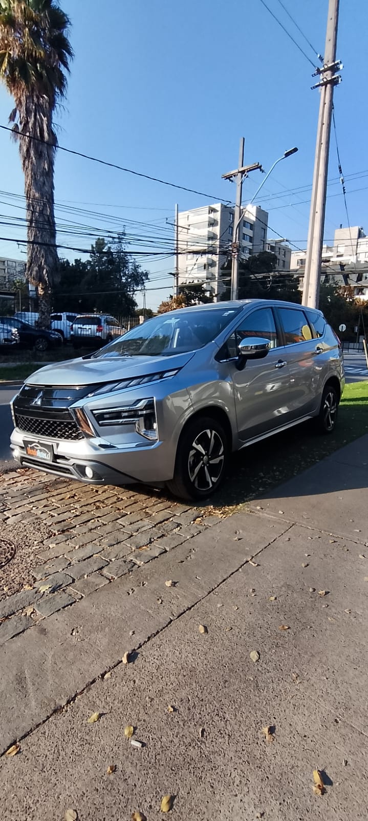 Mitsubishi Xpander GLX 1.5 Aut 2025 – Espacio, Comodidad y Respaldo