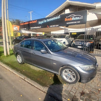 BMW 320iA FL 2.0 AUT 2012