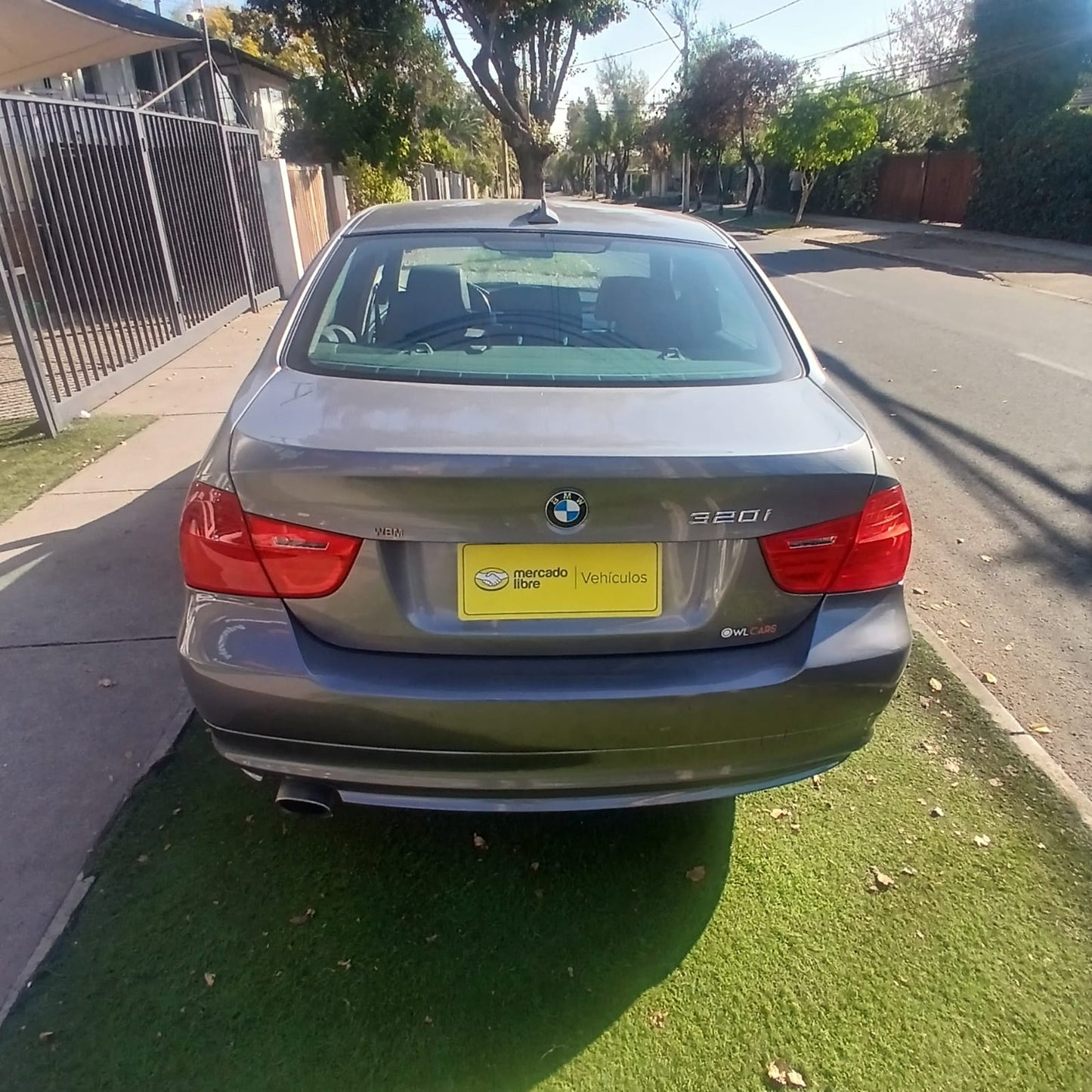 BMW 320iA FL 2.0 AUT 2012