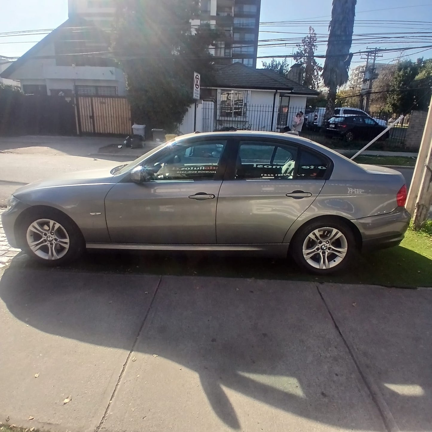 BMW 320iA FL 2.0 AUT 2012
