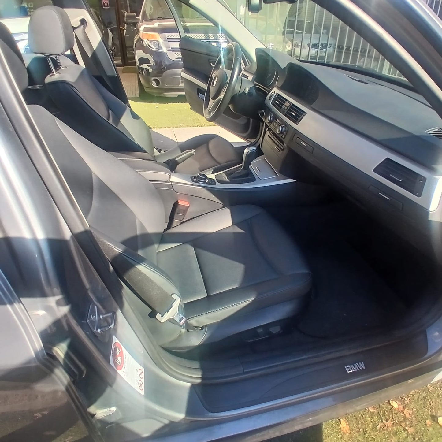 BMW 320iA FL 2.0 AUT 2012