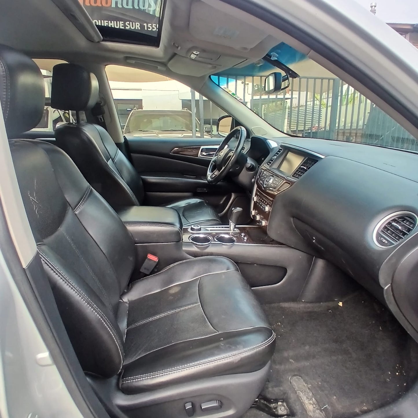 NISSAN PATHFINDER 3.5 V6 4X4 AUTOMÁTICA 2015 | FULL EQUIPO | 3 CORRIDAS DE ASIENTOS
