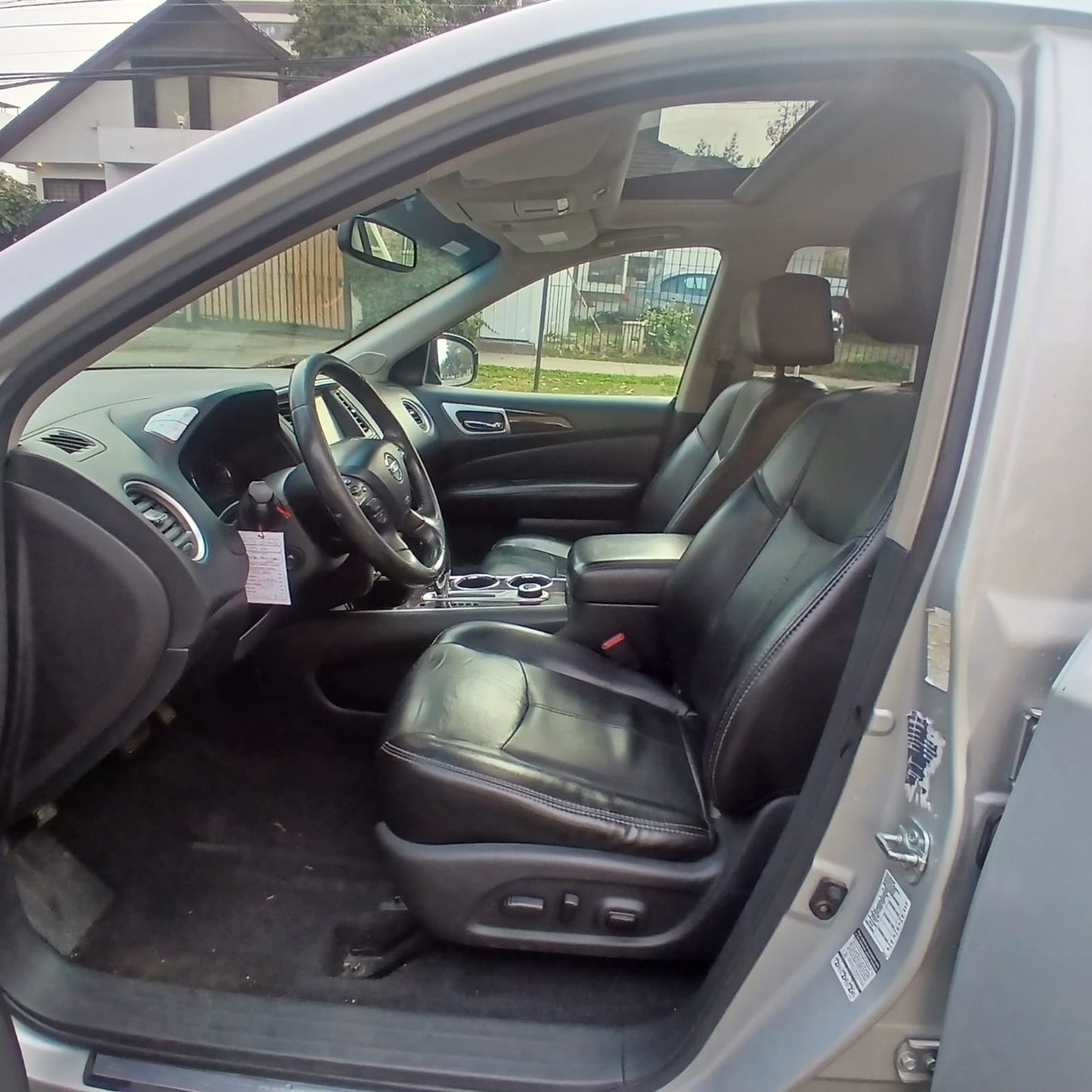 NISSAN PATHFINDER 3.5 V6 4X4 AUTOMÁTICA 2015 | FULL EQUIPO | 3 CORRIDAS DE ASIENTOS