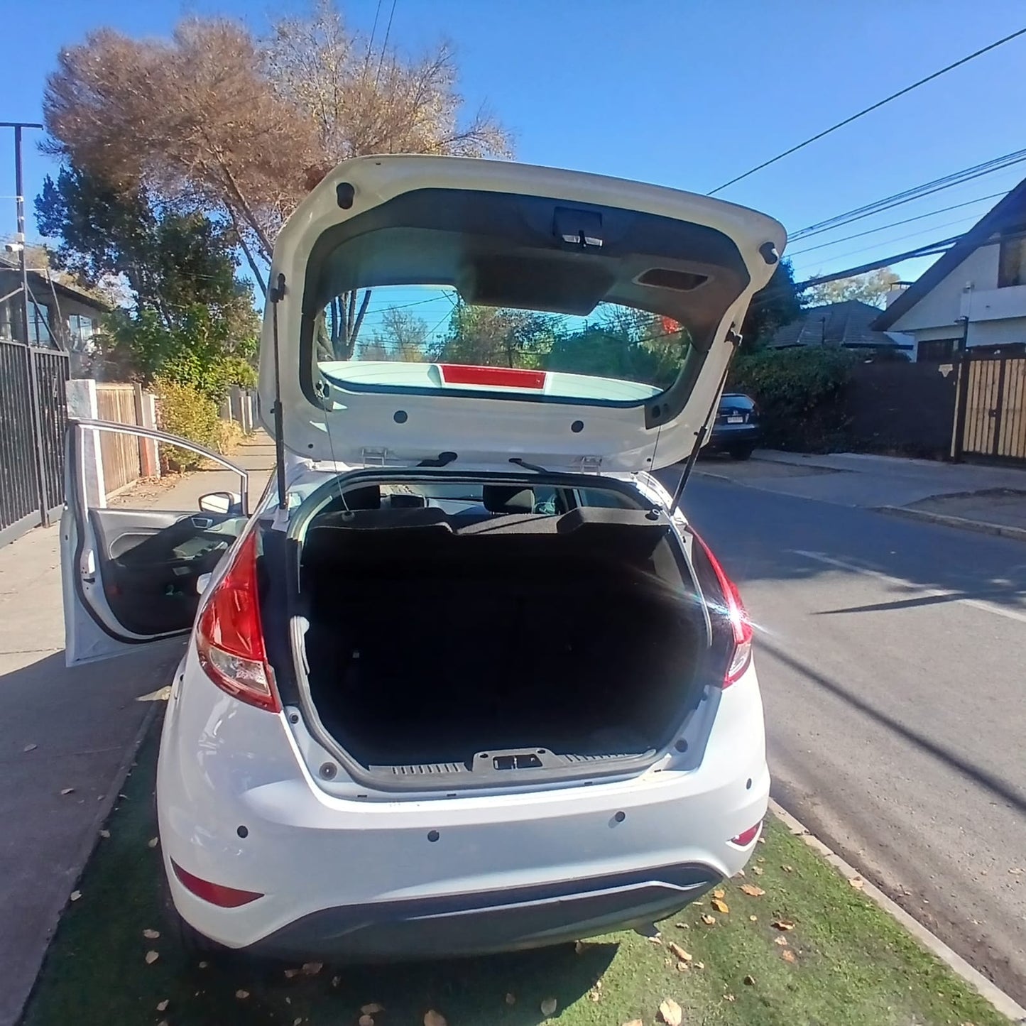 Ford Fiesta Hatchback 1.6 Automático 2019
