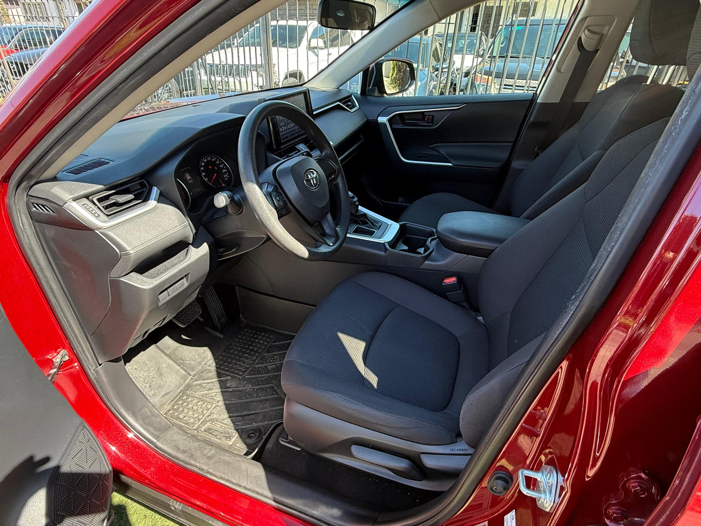 Toyota RAV4 Otto 2.0 automática, modelo 2022