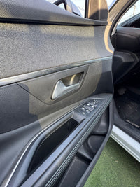 Peugeot 5008 Allure 1.5 Diésel – Elegancia y eficiencia en 3 filas 2021