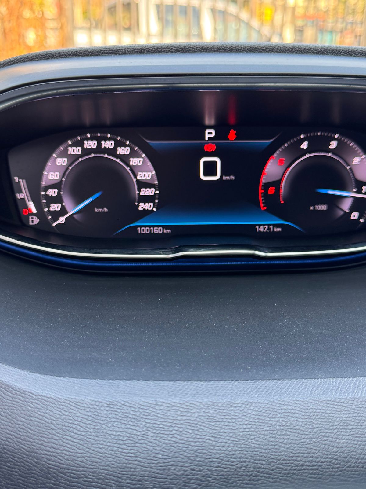 Peugeot 5008 Allure 1.5 Diésel – Elegancia y eficiencia en 3 filas 2021
