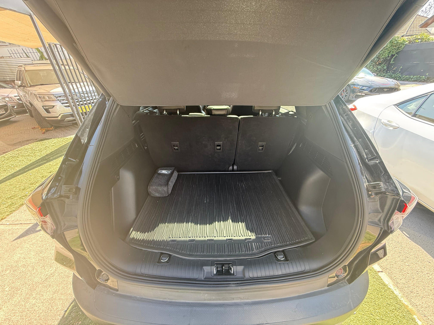 Ford Escape 2.0 Automática AWD 4x4 año 2023 — Solo 22.000 km 🚙
