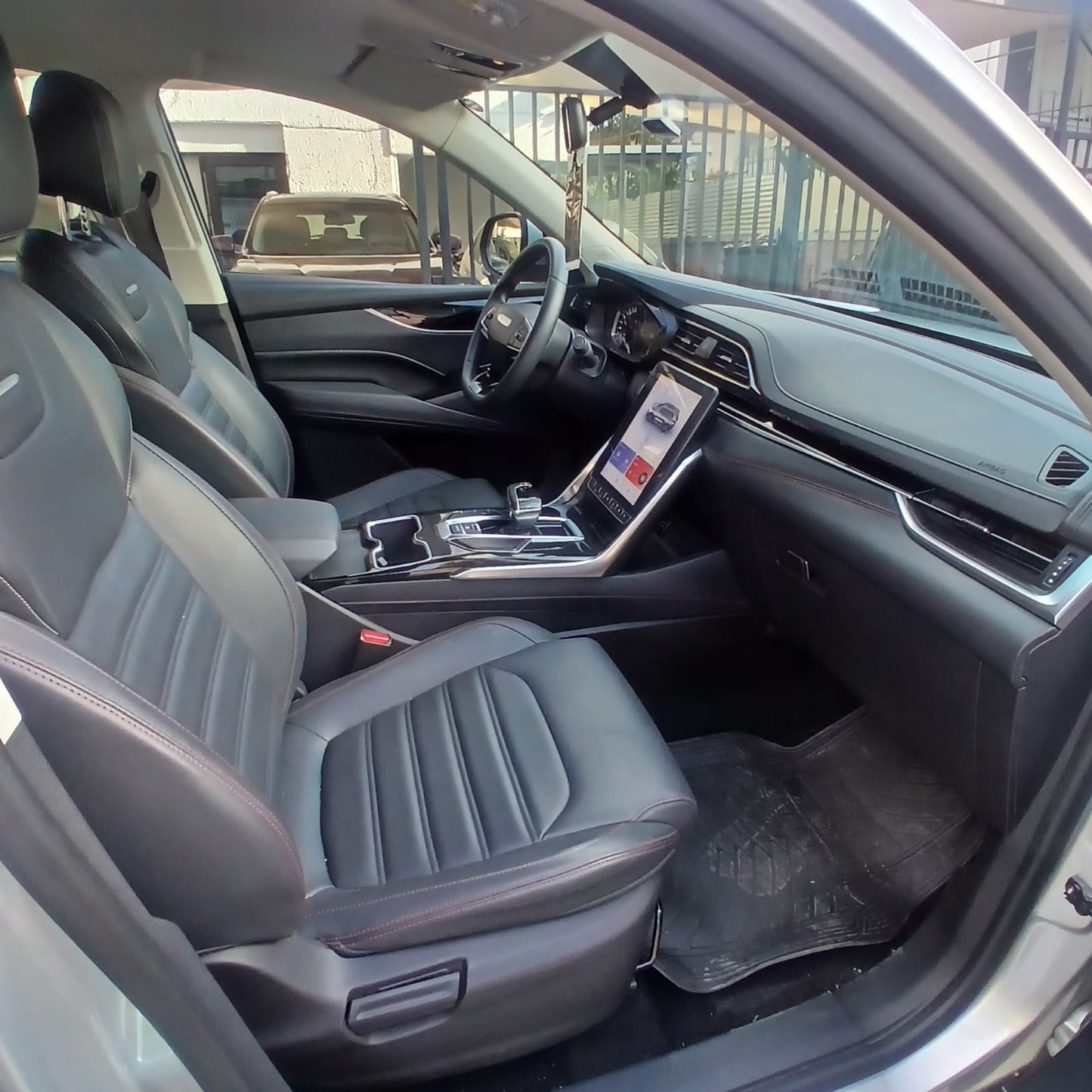 Maxus D60 Elite 1.5 Turbo Automática — Año 2025 | Solo 11.000 km