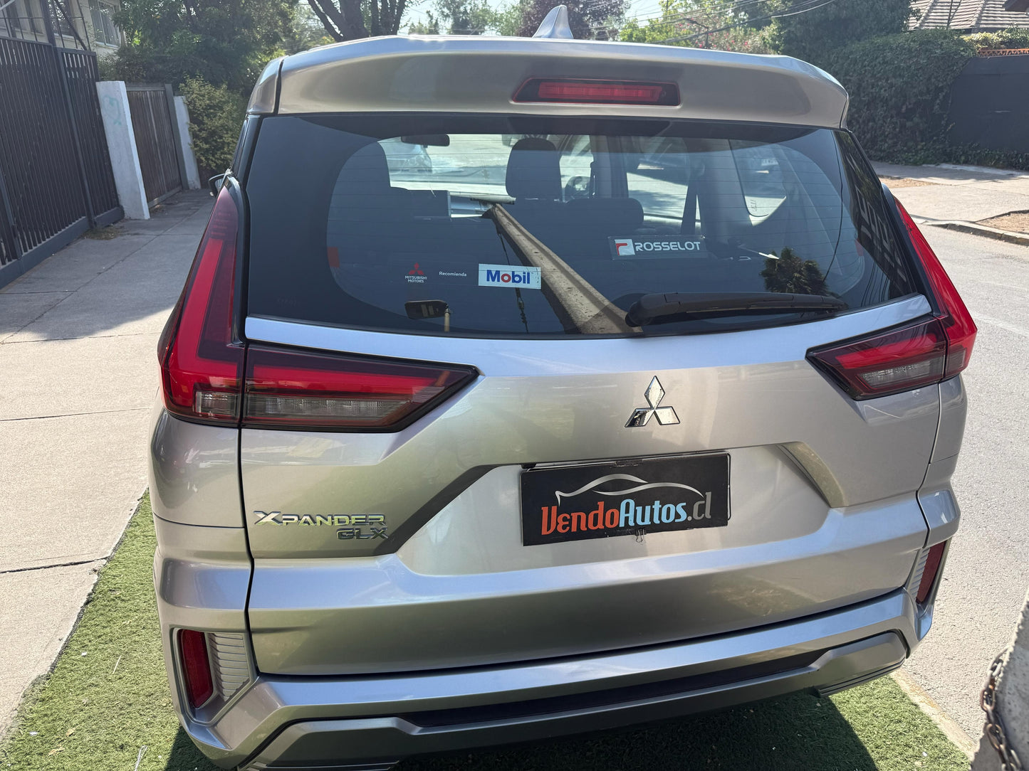 Mitsubishi Xpander 2025 | 3 corridas de asientos