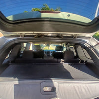 Jeep Grand Cherokee 2012 Laredo 3.6 AT – Potencia, seguridad y confort en un solo SUV